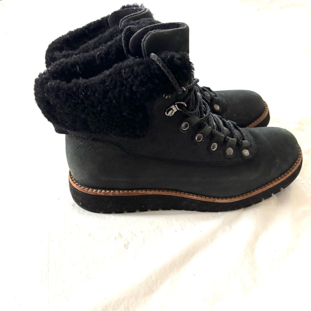 Cole Haan ZEROGRAND Explore Waterproof Hiking Boots Black SZ 6 B Worn 1X - Picture 3 of 15